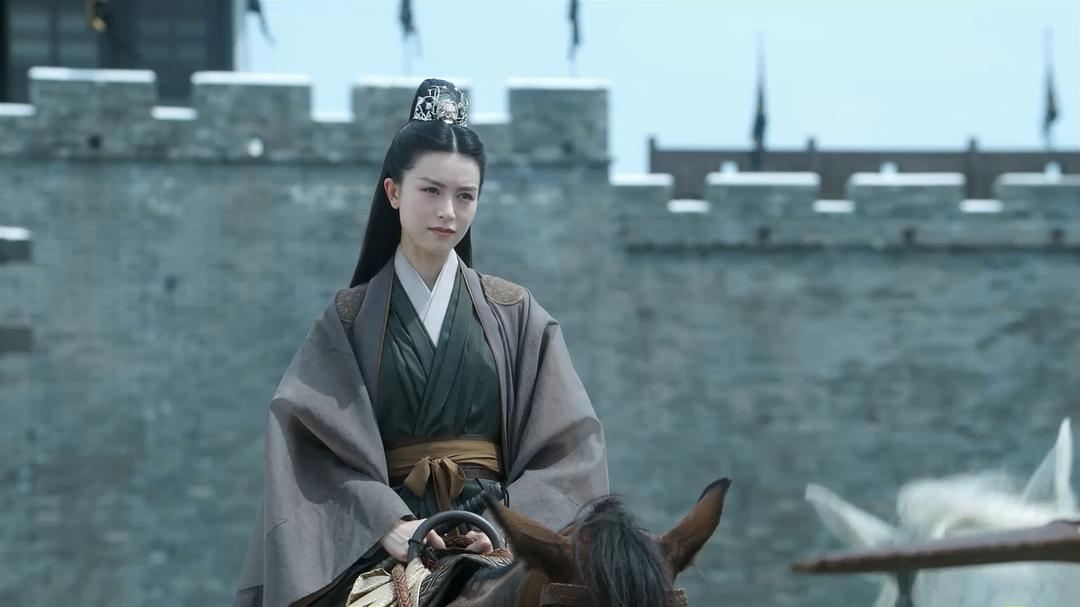 王一博|《雪中悍刀行》7位演员童年照，张天爱像小仙女，胡军像小战士