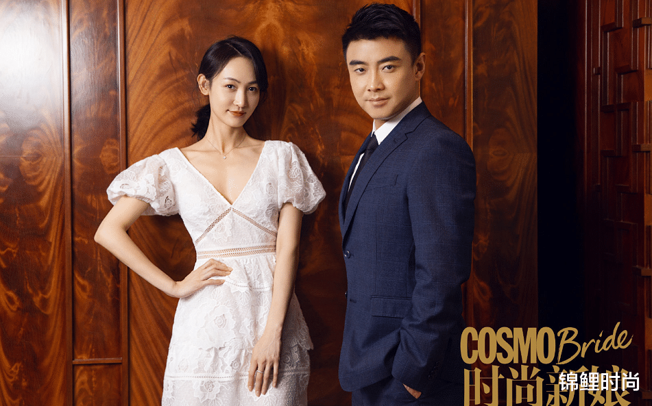 锦鲤时尚|乒乓名将王皓的妻子名媛气质足,穿吊带显身姿,真不怕老公吃醋