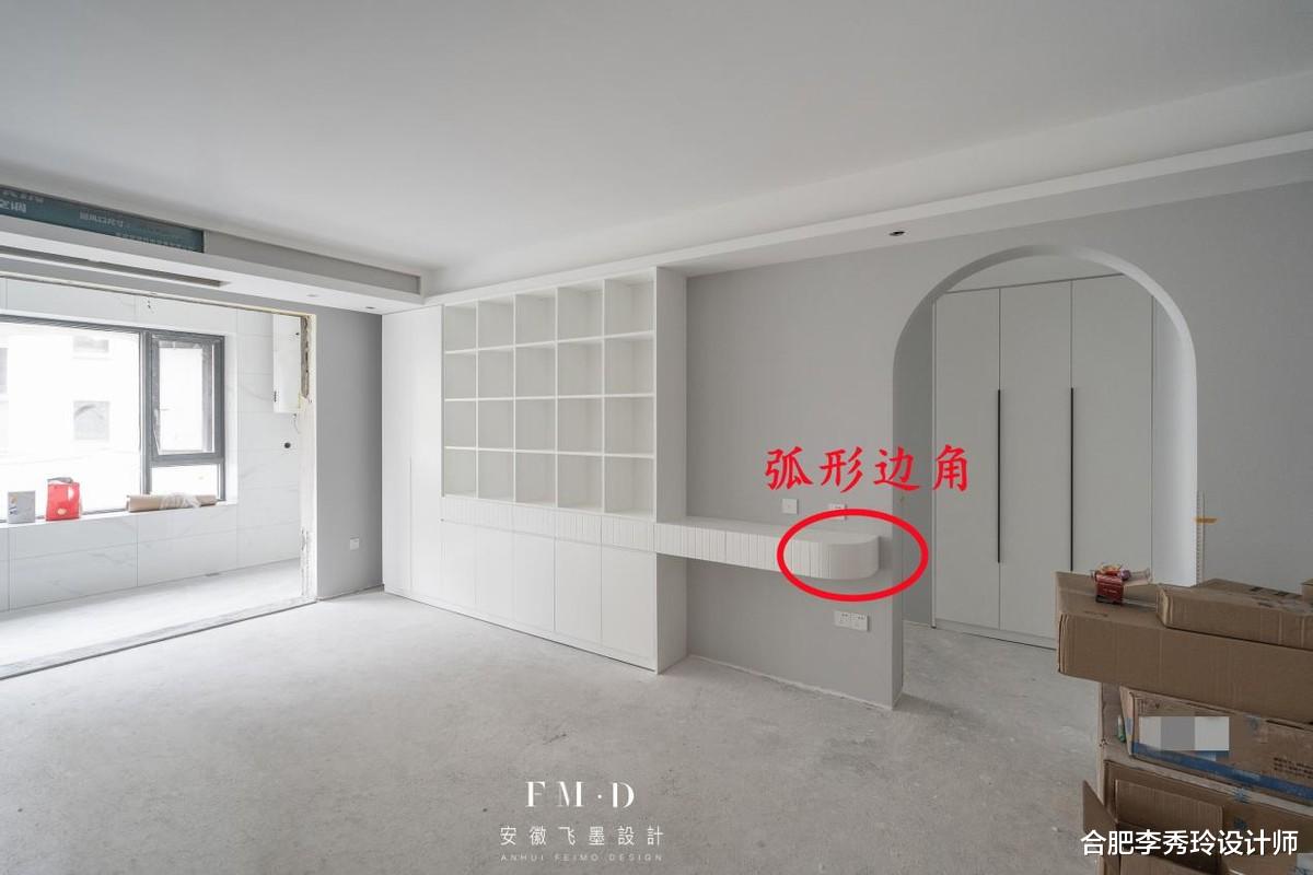 |不必单独留间书房，客厅这4个角落挪一挪，个个都能当书房学习用