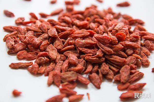 冬季养生|冬季养生重在“闭藏”，“闭”什么？“藏”什么？怎么做？