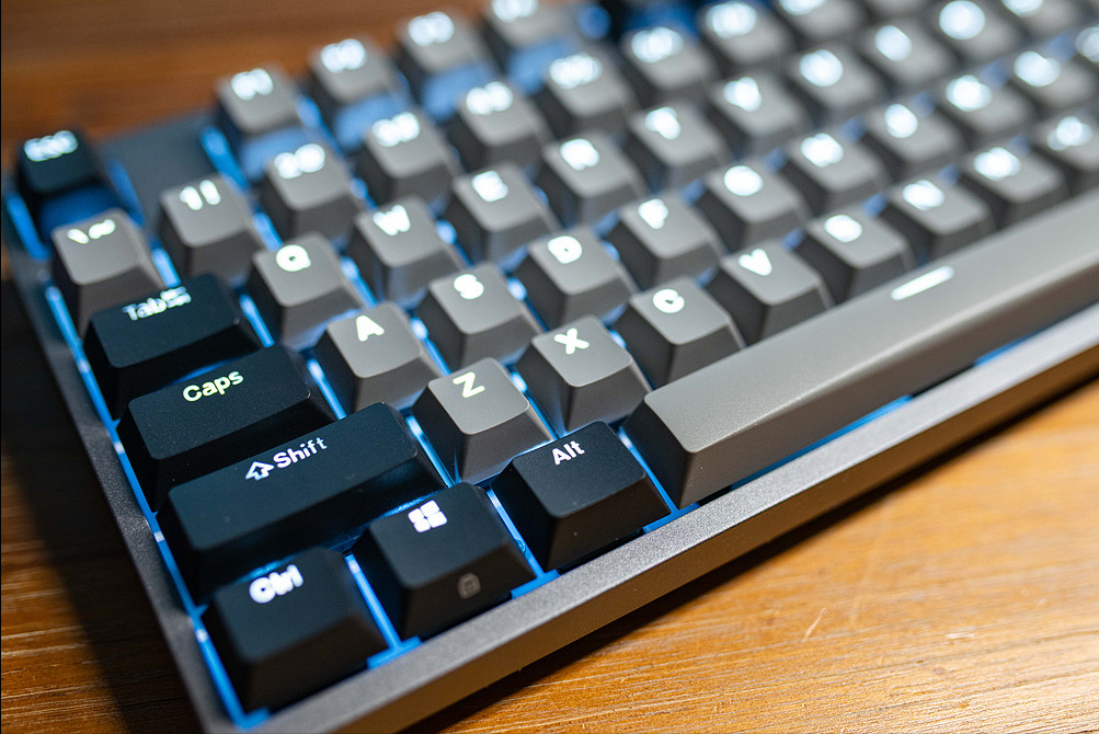 生活评测|繁星点点，杜伽K310白光限定版-Cherry银轴机械键盘