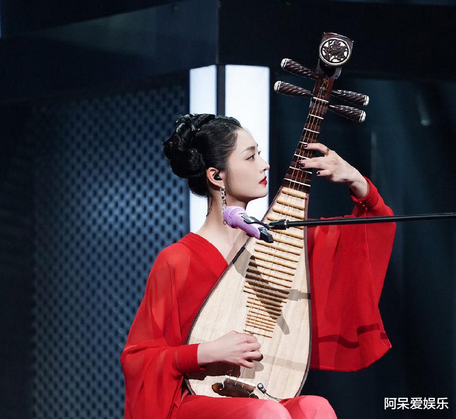 张碧晨|闪光的乐队:四位好声音学员同台,差距太大了,能红是有道理的