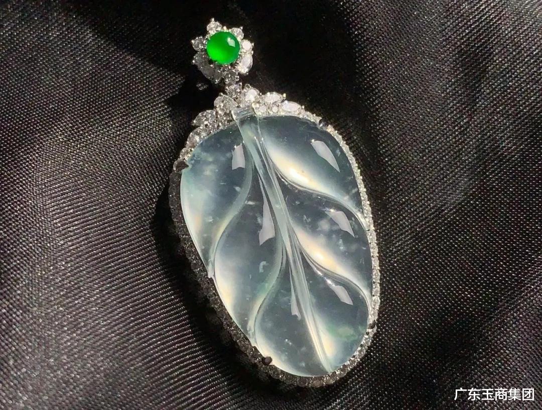 |翡翠的“棉”是怎么来的？雪花棉又有何不同？