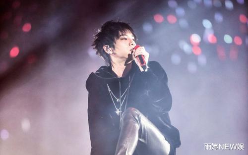 张碧晨|同样是未婚生子，为什么张碧晨被除名，华晨宇依旧潇洒？