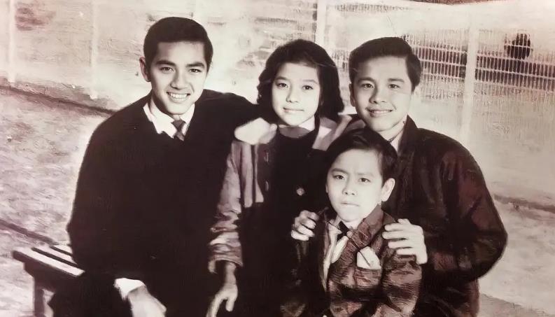 失控的想你|6对“抱团挣钱”的明星兄弟,个个身价不菲,感情让人羡慕