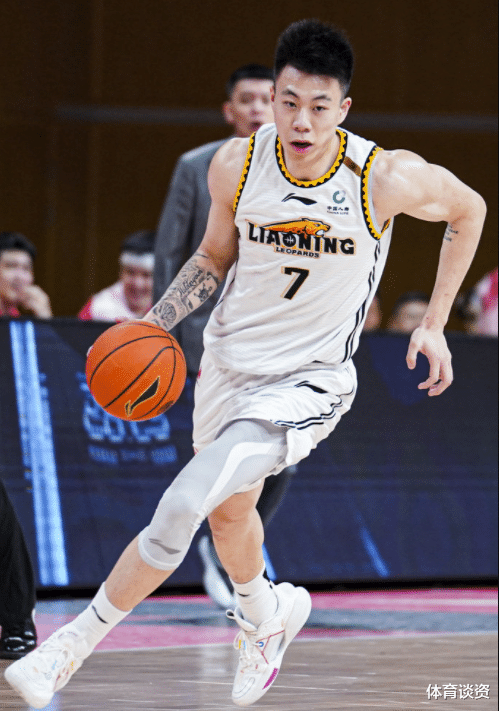 張鎮(zhèn)麟|26+13！CBA天才持續(xù)爆發(fā)，帶隊(duì)打爆勇士舊將，接班易建聯(lián)還是得看你