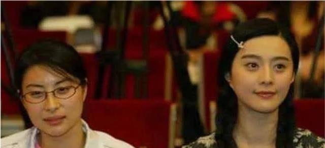 明星素颜|人民大会堂不许化妆，明星们真实颜值被打回原形，看到杨幂我醉了