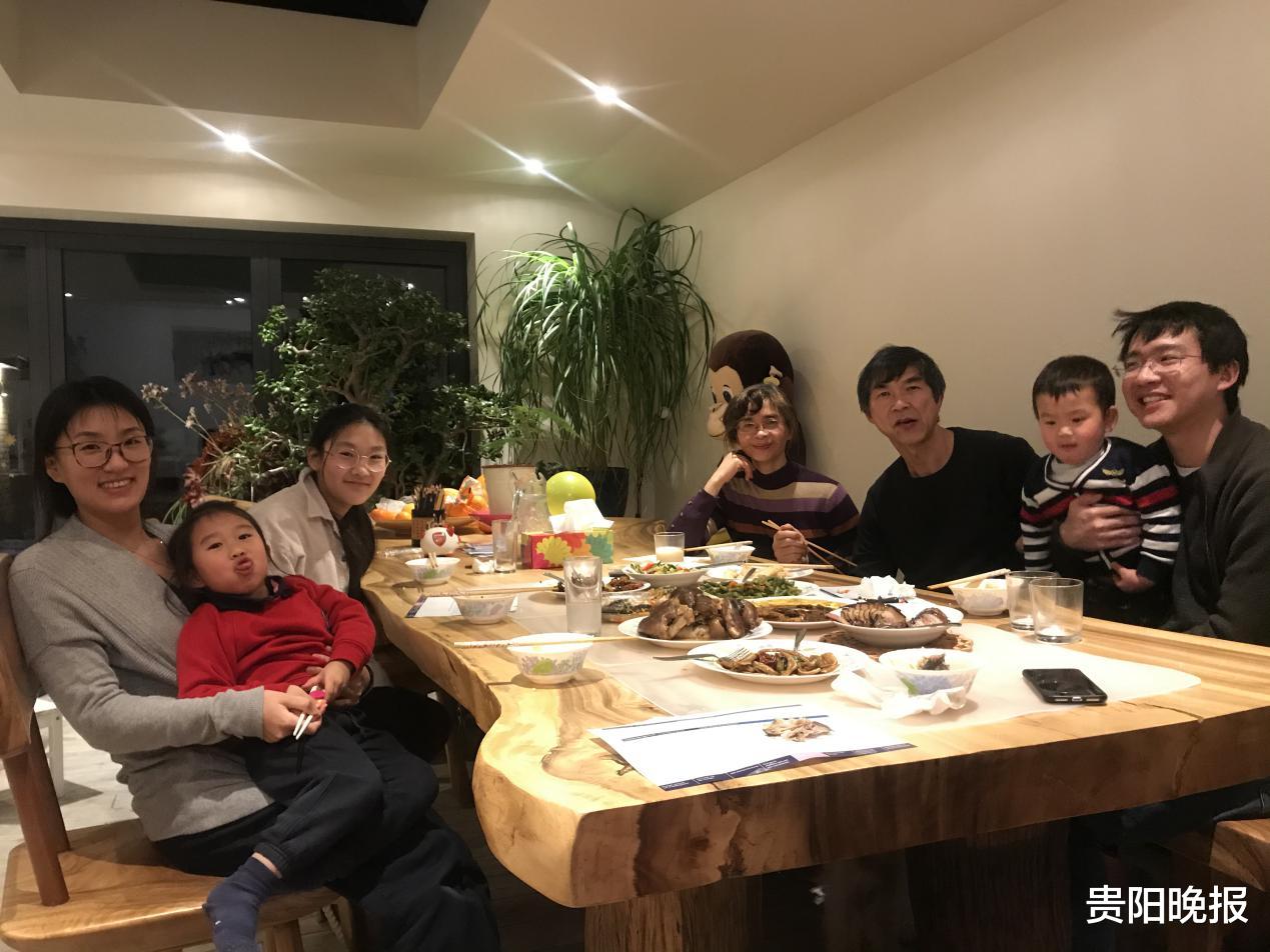 贵阳晚报 动动手指，就有丰厚奖品！好一多幸福年全家福征集活动只剩6天啦，快来找找您的作品在哪里