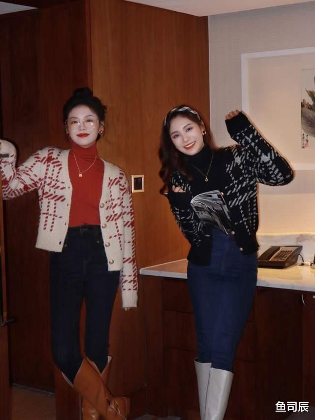 鱼司辰|复古潮流的姐妹装,同款不同颜色,穿出不同的韵味,秋天必选