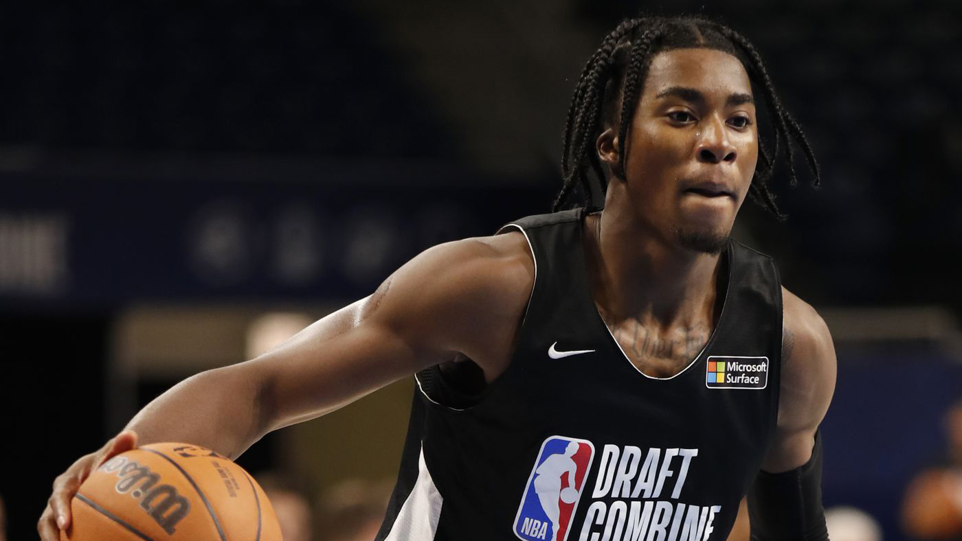 交易 篮网新动态！悍将转双向合同+一人被裁，美媒建议交易欧文换西帝