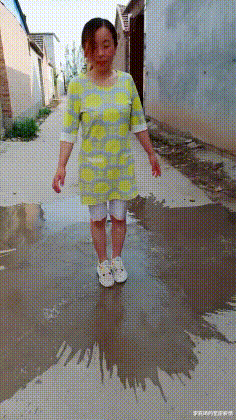 李嘉琦的星座爱情|“有两个瞎子要和我单挑，我看到这背包后马上跑了”，哈哈哈！