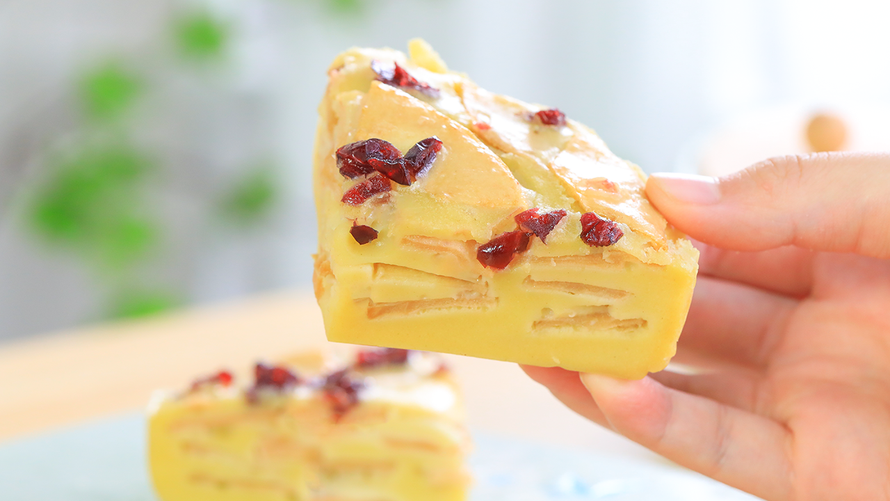 宝宝辅食微课堂|以后蛋糕就这样做，不打发不发酵，娃吃到渣都不剩！