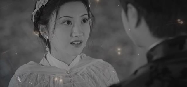 郑爽|《司藤》：白金和白英是什么关系？这是白金的秘密