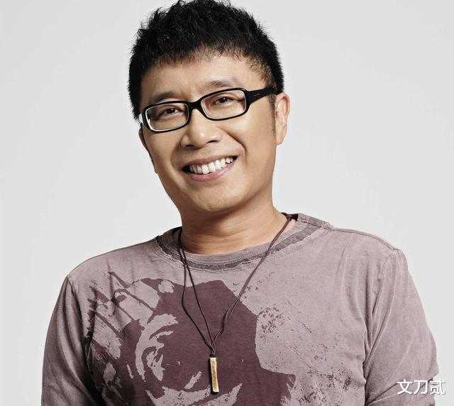 庞龙|庞龙当老师，王蓉被曝精神问题，一首歌赚2.4亿，神曲歌手怎样了