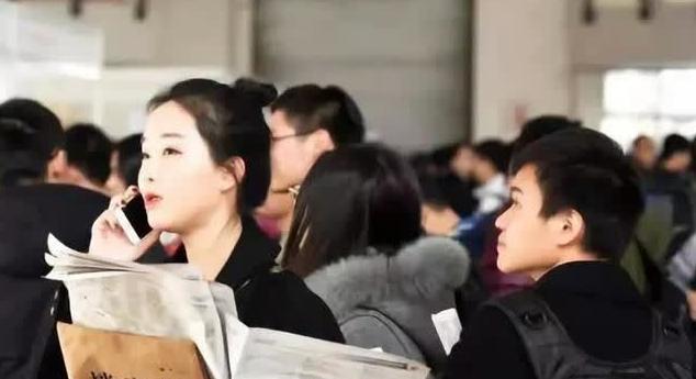 求职|大学生毕业找工作，是参加“校招”好还是“社招”好？幸亏选对了
