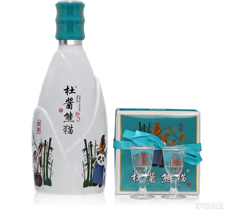 中國頂級名酒：五糧液用的是透明玻璃瓶，為何茅臺酒卻不使用呢？-圖8