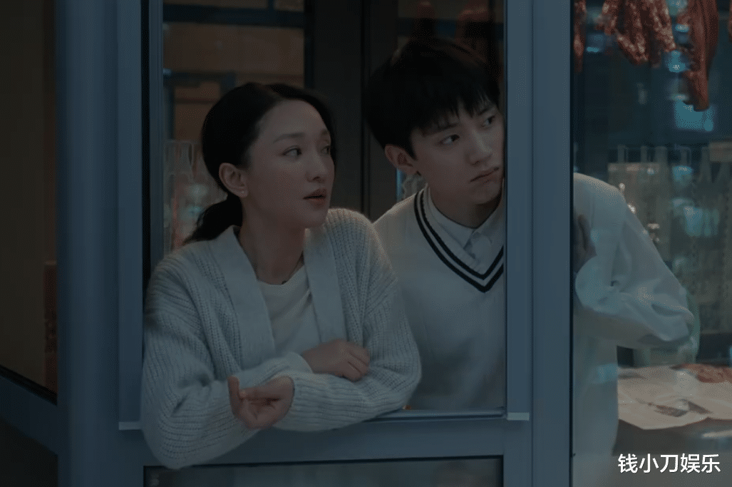 继父|《小敏家》:才播出30分钟,黄磊“女儿”就凭实力翻车了