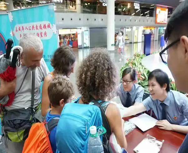 取证指引斩断“咸猪手”,网友:“干得漂亮!”