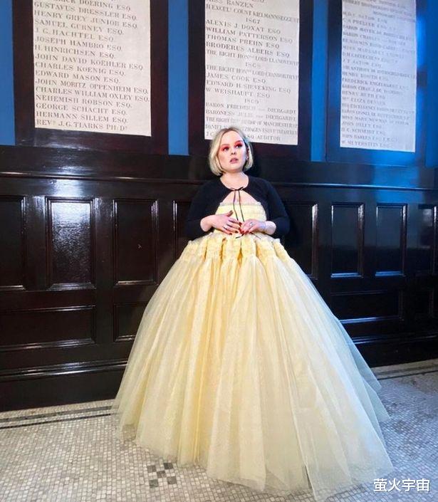 安吉丽娜·朱莉|从安吉丽娜·朱莉到詹妮弗·安妮斯顿，好莱坞女星史上最佳红毯造型