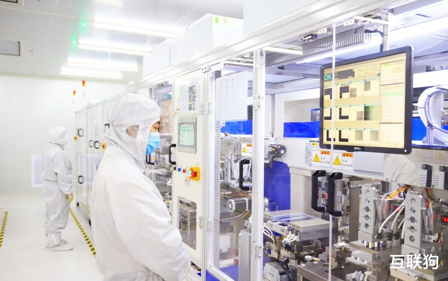 光刻机|富士康采购46台光刻机,苹果慌了,ASML的担忧应验了?