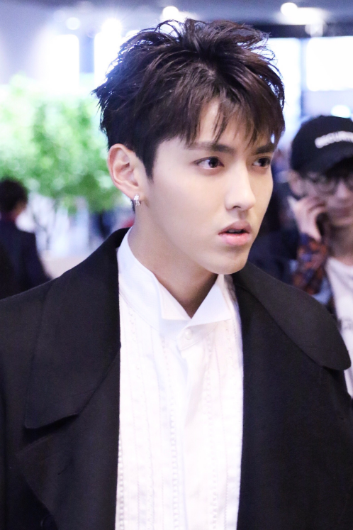 吴亦凡|吴亦凡靠着“大公关”,9年间逃出过多少次生死劫?