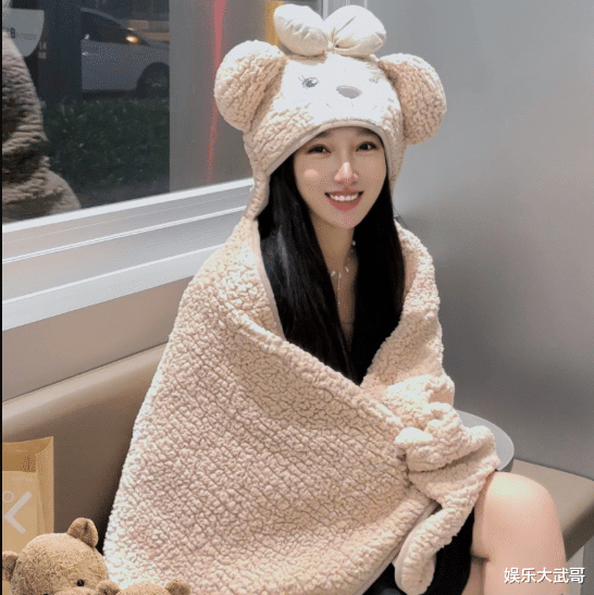 都美竹|都美竹有点惨，被攻击是被退学，“功臣”可是有点狼狈了