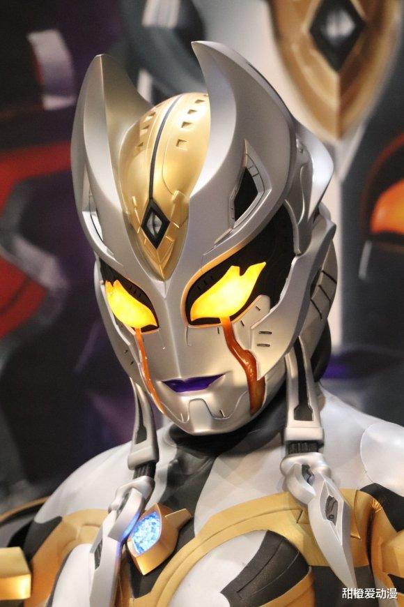 迪迦·奥特曼|卡露蜜拉与卡蜜拉皮套对比，后者更加适合妖艳丽士这个称号！