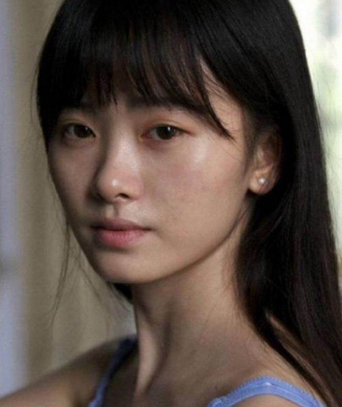 封潇声|自称冷白皮的鞠婧祎翻车太快！央视镜头下，整容的后遗症太明显