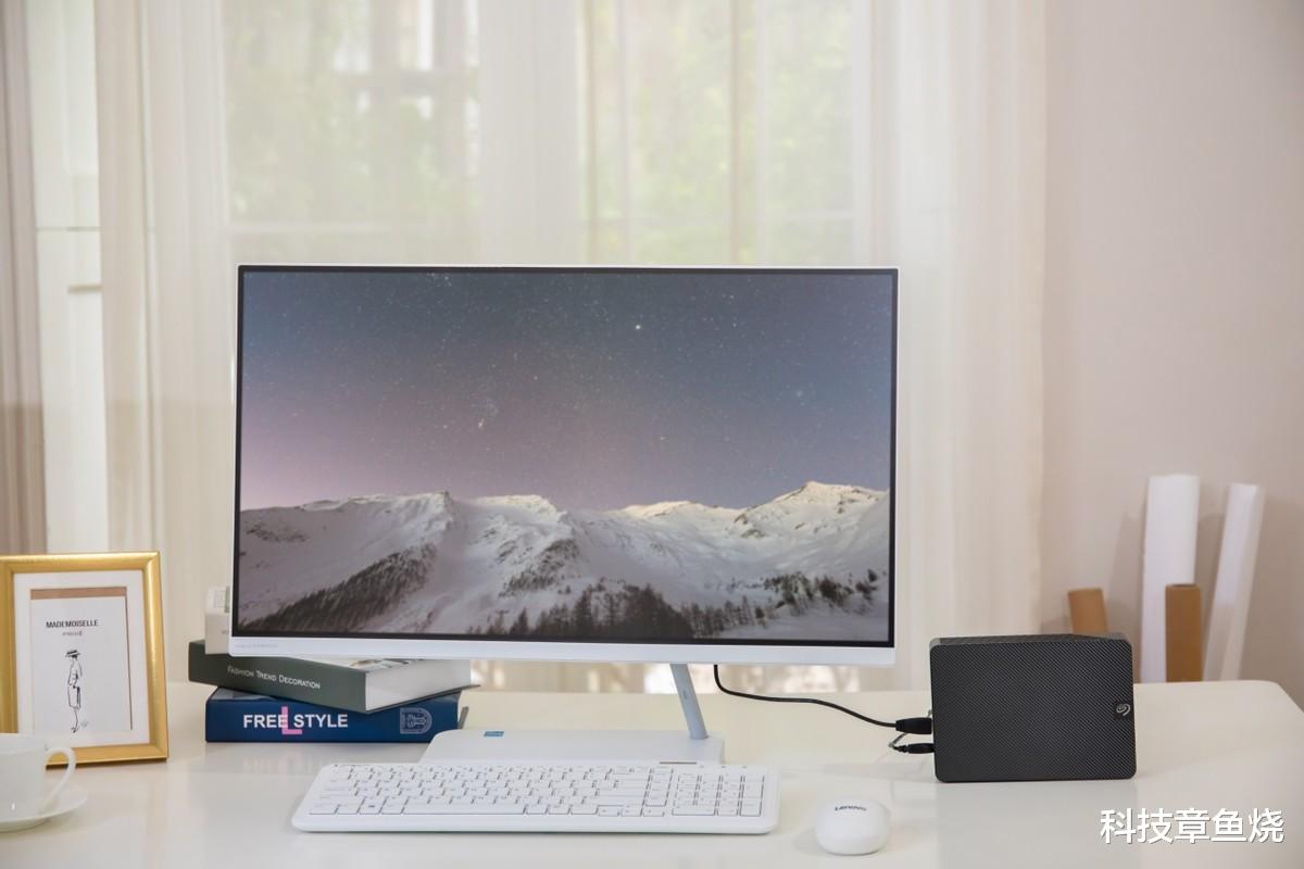 希捷|打造個人桌面數據庫，只需一個希捷睿翼桌面移動硬盤