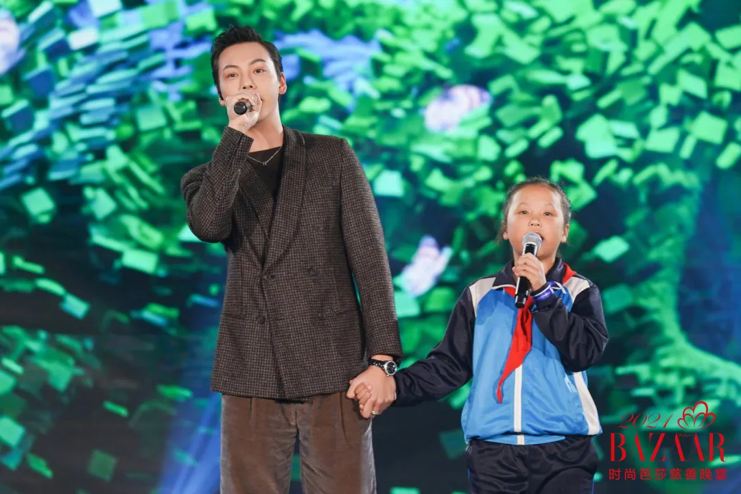 杨幂|终于,杨幂重回美貌巅峰,这次全网沦陷