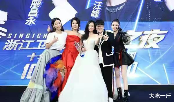 王菲|伍珂玥终于发新歌了，放弃粤语选择国语，仅仅收获了112个评论