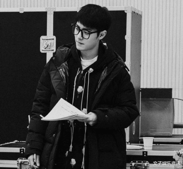 肖战|谢娜曝出，很多女星不愿意和肖战拍吻戏，看来李沁没在说谎