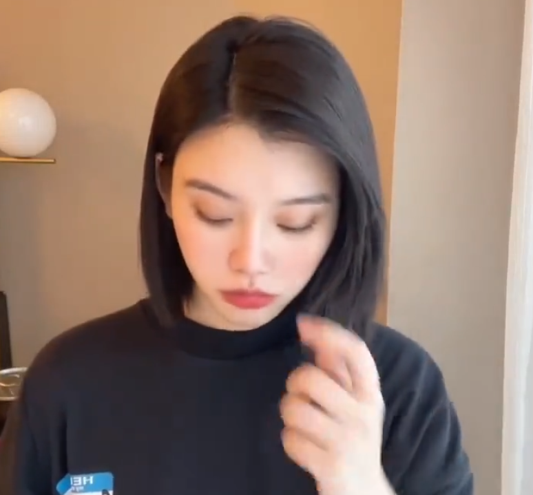 奚梦瑶|奚梦瑶曝光儿子正脸,哪知大家关注她二胎孕期状态,又长高了