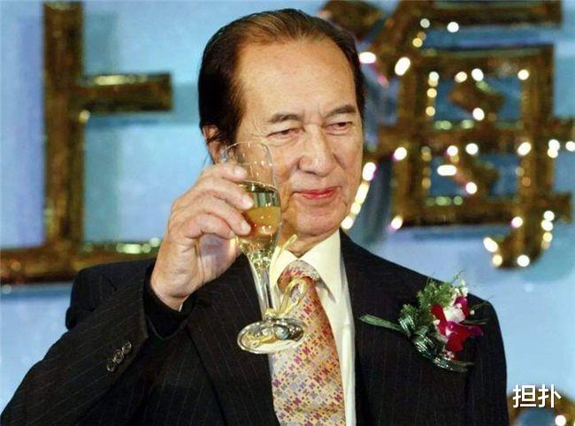 刘銮雄|刘銮雄刚做完换肾手术,甘比就立刻怀孕,难怪甘比可分到千亿