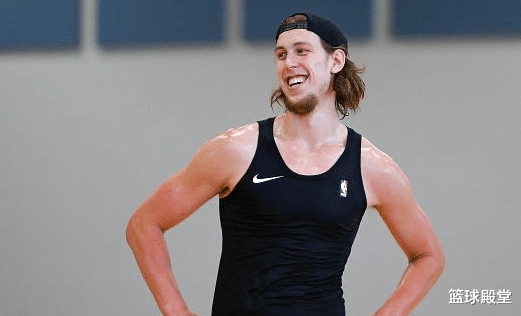 火箭队|火箭惜败湖人！奥尼真核，小科比+马丁展价值，塞拉斯挖三巨+奇阵