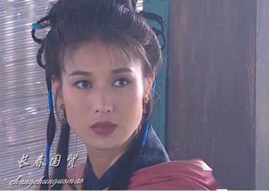 吴红玫|女星郑爽近况曝光：在家中翩翩起舞，肤白貌美性感妩媚