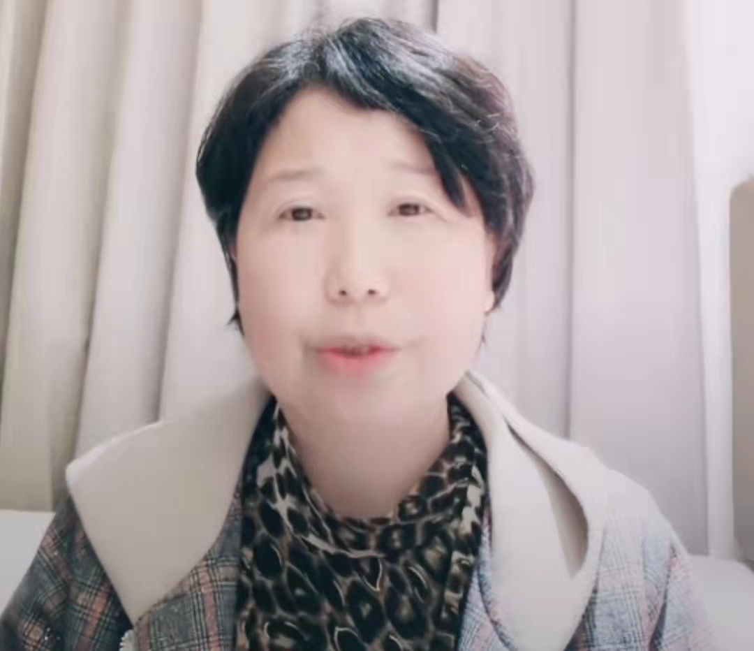 李昕言温度空间 杜新枝去年在上海租房，一个月1室1厅6800元，原本想住宾馆