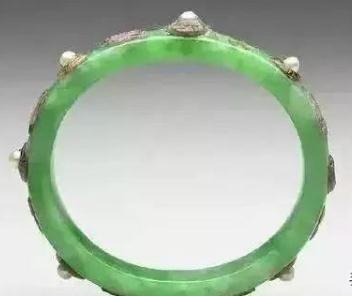 冰种翡翠|跨越时空之美——台北故宫的清代翡翠，个个都是无价之宝