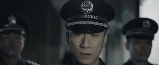 长脖子爸比说|谁注意到《扫黑风暴》3个“关系户”：2个干事业，1个搞事情