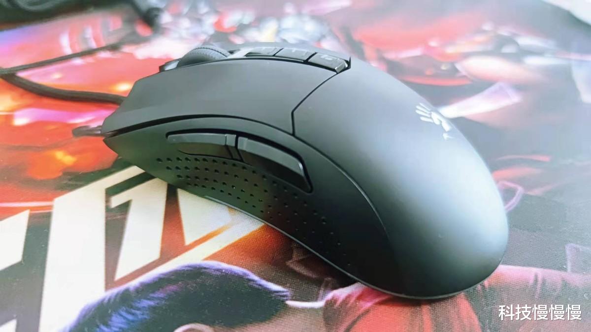 VR|誠意滿滿，手感舒適，設置簡單，血手幽靈電競鼠標ES9 Pro