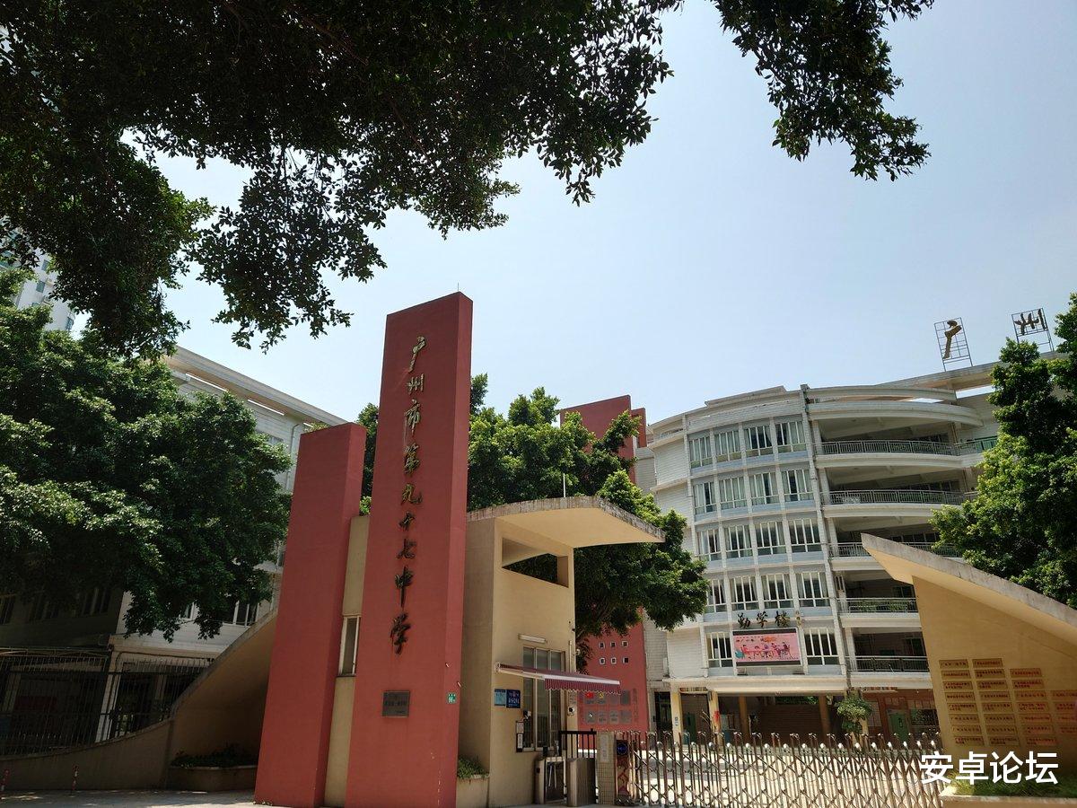 西安地铁 索尼微单手机Xperia 1 III评测：特立独行的索尼，终于又有了看头