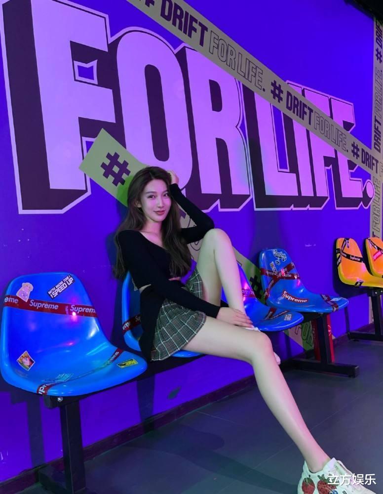 都美竹|都美竹晒近照：重返舞蹈室学舞，退学之后要考艺术学院？