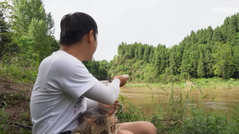 |除了钓不到鱼，真的什么都能钓到，你都钓起来过哪些奇葩？