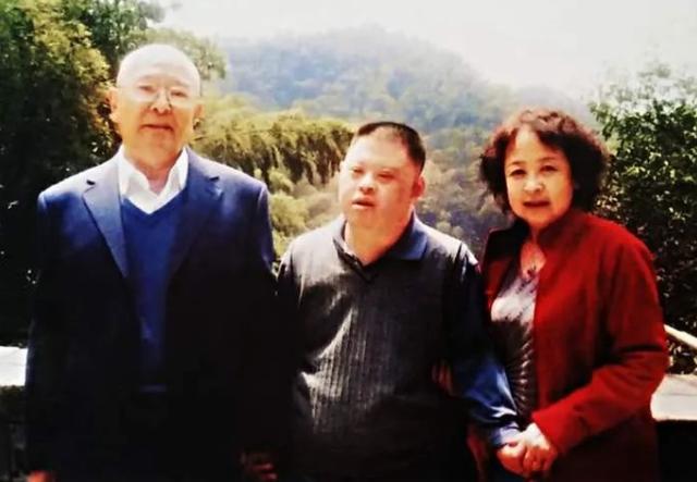 林志炫|特型演员王铁成：妥善安置51岁智障儿子的余生，深沉父爱催人泪下