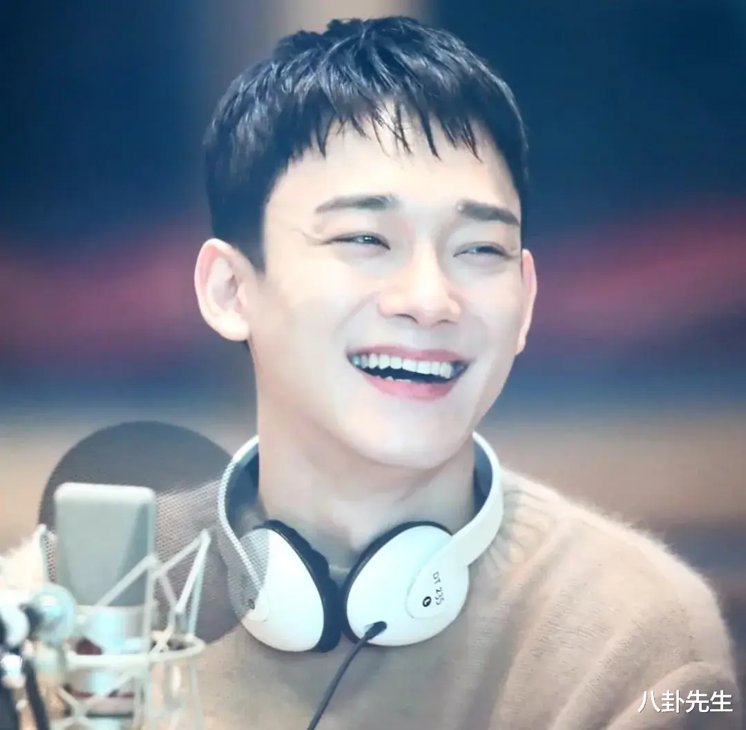 EXO|EXO出道9年中韩成员今昔对比：吴世勋轻微发福，鹿晗气质大变