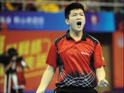 湖人队|樊振东的故事,16岁就成国乒主力,绯闻女友是全民女神!