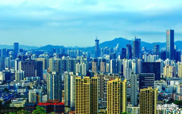 中南建设|合并成渝、云贵区域公司，中南建设正在为重仓三四线埋单？