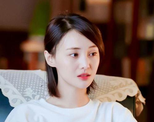 郑爽|郑爽跳楼视频满天飞，郑爸访谈扑朔迷离，现实状态却是这般？