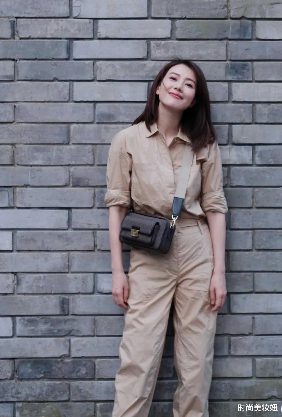 时尚美妆妞|高圆圆才是“中年女人”羡慕的样子，41岁了还不见老，美出圈了