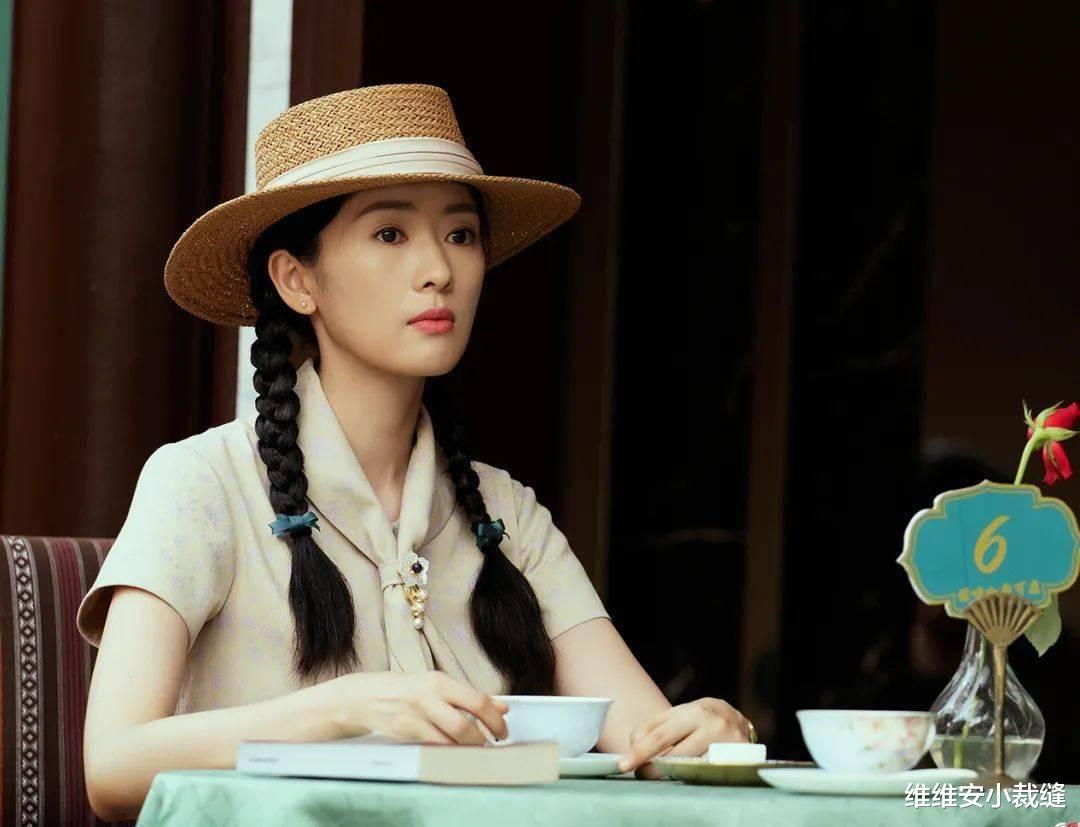 维维安小裁缝 杜拉斯《情人》有多时髦?一件裙子穿出“很贵的样子”美得不像话